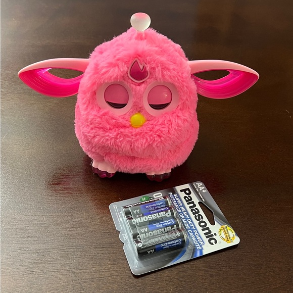 Hasbro Pink Furby Connect 2016 Talking Bluetooth Toy TESTED & WORKS NO MASK - Picture 13 of 17